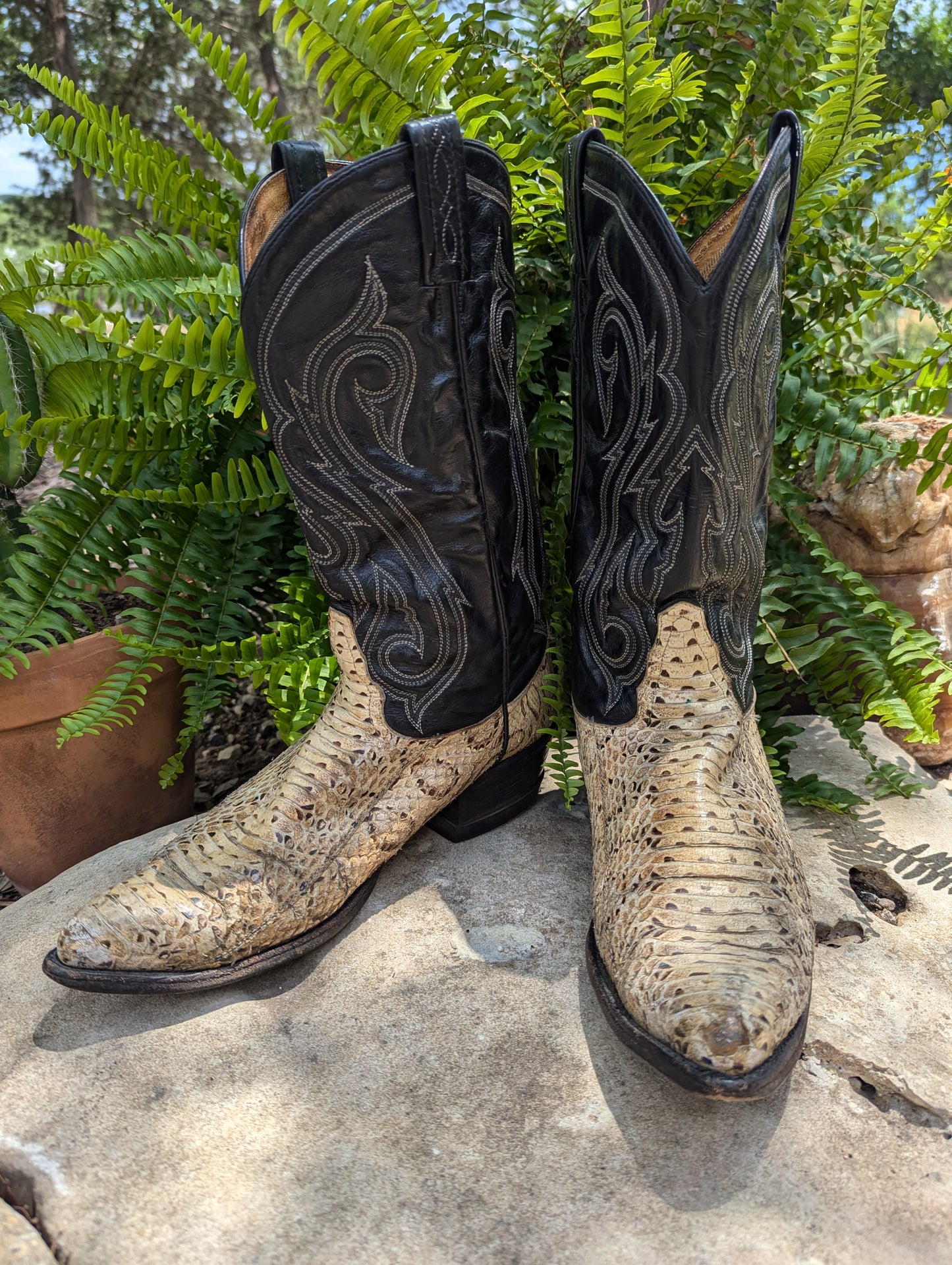 Tony Lama Vintage Snakeskin and Leather Cowboy Boots - Size 9.5D