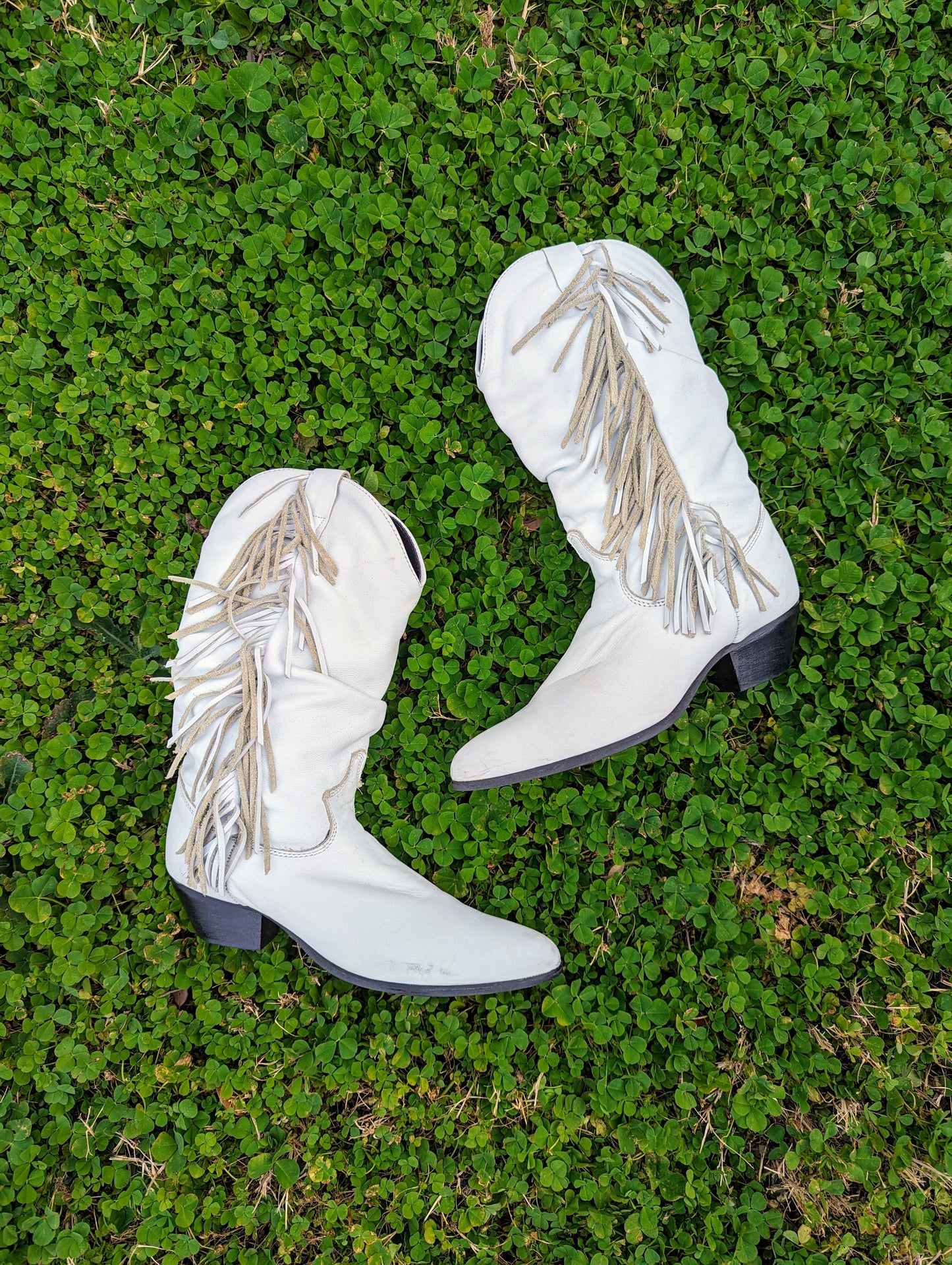 Rodeo Drive Vintage White Leather Fringe Cowgirl Boots - Size 6.5