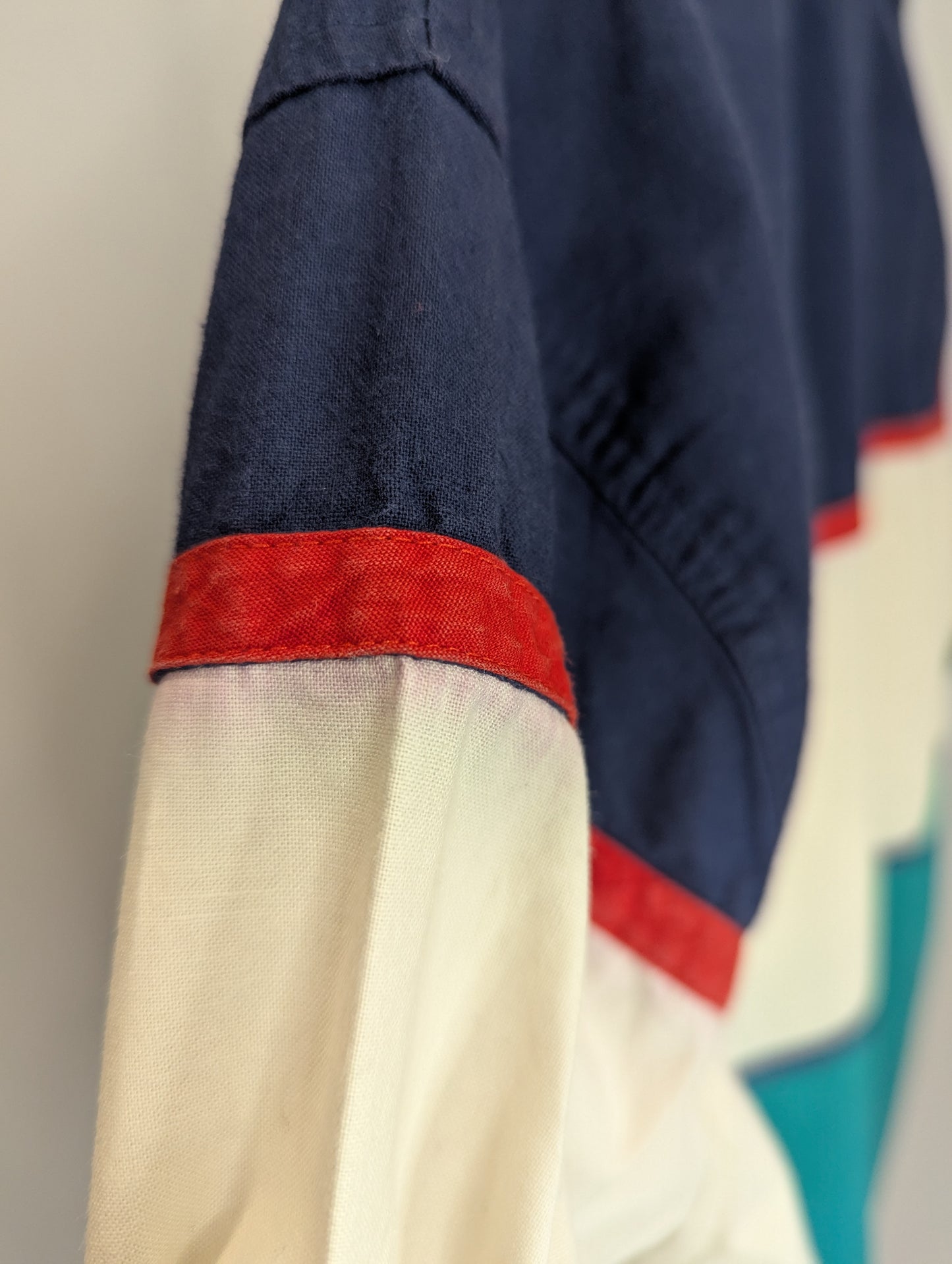 The San Angelo Collection Vintage Long Sleeve Colorblock Shirt