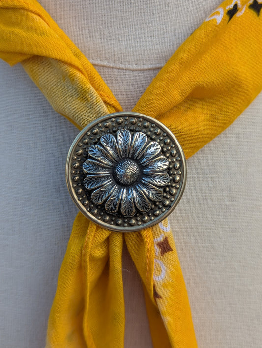 Large Brass Daisy Bandana Slide