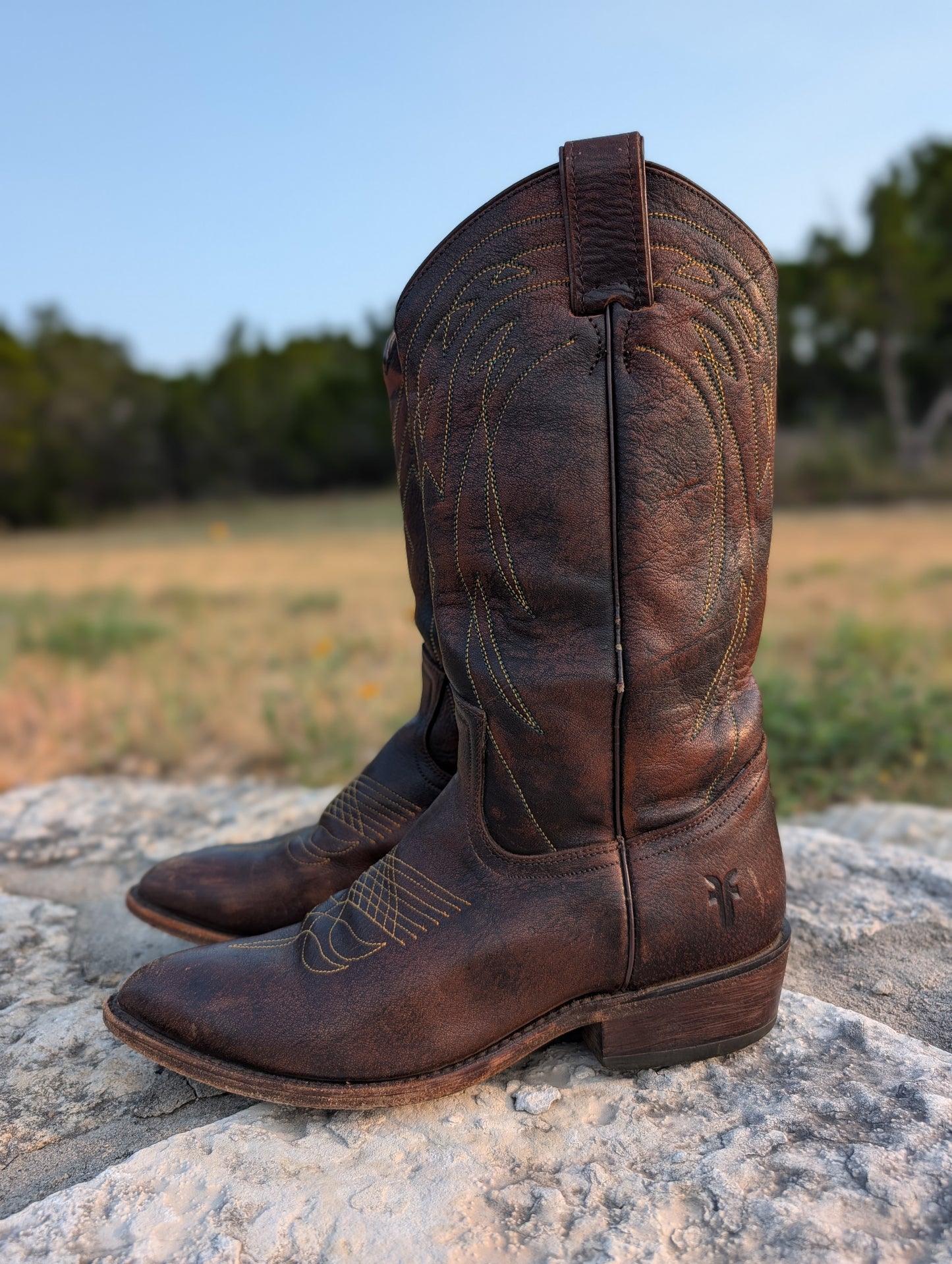 Frye Billy Pull-On Western Boot - Size 8B Women's